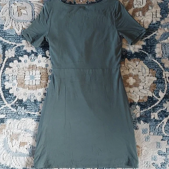 White House Black Market sage dress - Picture 5 of 10